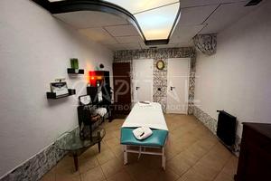 комерційна за адресою Київ, Раїси Окіпної вул., 1