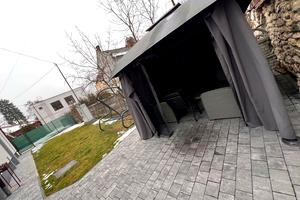 коммерческая по адресу Независимости Украины ул., 18