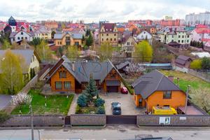 будинок за адресою Набережная