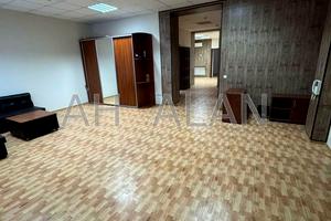 коммерческая по адресу Владимира Ивасюка просп. (Героїв Сталінграду), 6