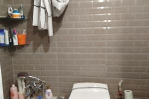 квартира за адресою Космонавтів просп., 74