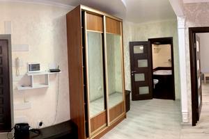 квартира за адресою Кобилянської вул., 3