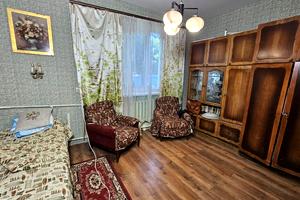 будинок за адресою Євгена Коновальця вул. (Ворошилова)