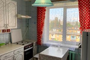 квартира по адресу Ореста Левицкого ул. (Академіка Курчатова), 13