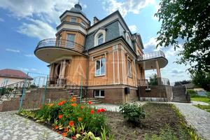 будинок за адресою Берегова вул., 16