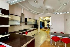 квартира по адресу Черноморская ул., 1