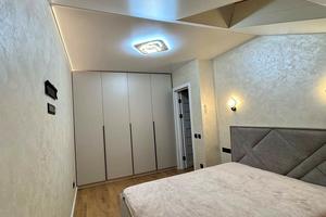 квартира за адресою Височана вул., 18