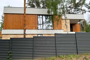 будинок за адресою Ягідна