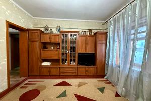 будинок за адресою Туристська вул., 35