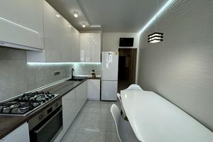 квартира за адресою Перспективна, 10
