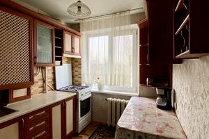 квартира по адресу Космонавтов ул., 77а