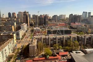 коммерческая по адресу Антоновича ул. (Горького), 118