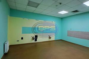 комерційна за адресою Ніжинська вул., 79