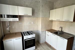 квартира за адресою Лазурна вул., 50