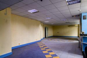 коммерческая по адресу Варненская ул., 7