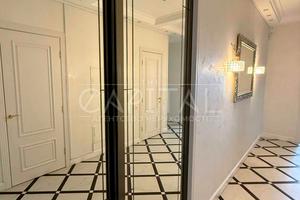 комерційна за адресою Кловський узвіз (Кловський), 7a