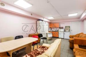 комерційна за адресою Шовковична вул., 34