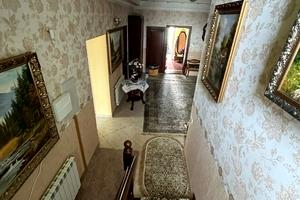будинок за адресою Освіти вул.