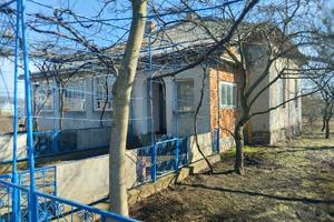 дом по адресу Шкільна