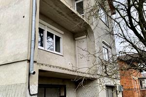 будинок за адресою Молодіжна