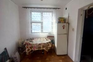 дом по адресу п. Светлое, вулиця Дубовая