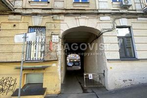 комерційна за адресою Тараса Шевченка пров., 13/21