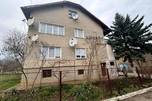 квартира за адресою Затишна, 18 а