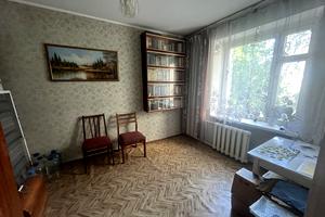 квартира за адресою Казиміра Малевича, 36