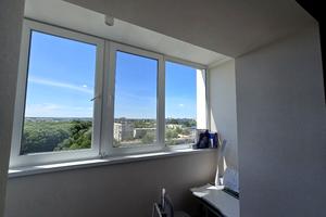 квартира за адресою Космонавтів просп., 79
