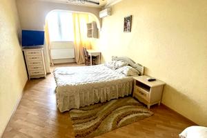 квартира по адресу Олега Мудрака ул. (Генерала Наумова), 66