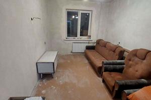 квартира по адресу Металургів, 76
