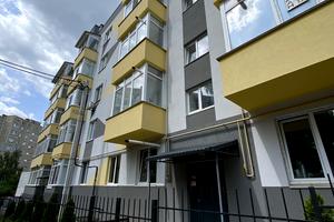 квартира за адресою Польова вул., 8