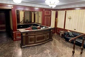 комерційна за адресою Костельна вул., 4