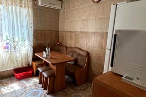 дом по адресу Ялтинская ул., 37