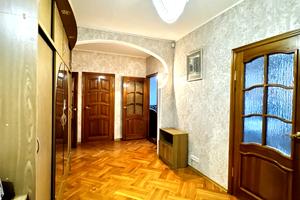 квартира за адресою Сергіївська вул., 3б