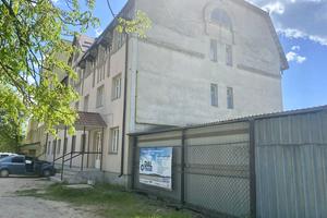 коммерческая по адресу Івана Макуха ул., 2а