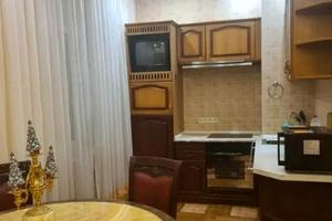 квартира по адресу Дмитрия Яворницкого просп. (Карла Маркса), 83