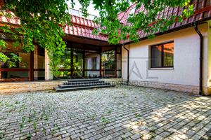 будинок за адресою Радутний переулок, 10А