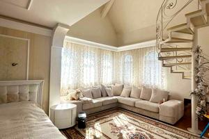 будинок за адресою Молодіжна вул., 43Б