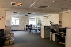 комерційна за адресою Федора Ернста вул., 3б