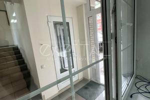 комерційна за адресою Гетьмана Павла Скоропадського вул. (Льва Толстого), 9