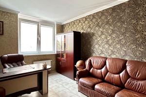 комерційна за адресою Олени Пчілки вул., 8