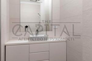 будинок за адресою Героїв Космосу