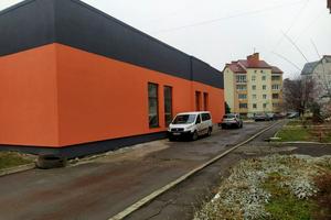 коммерческая по адресу Євгена Коновальця ул., 15А
