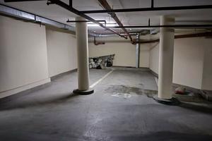 квартира за адресою Конституції пл., 2/2