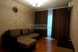 квартира за адресою Отакара Яроша пров., 5