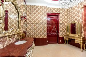 будинок за адресою с. Нові Безрадичі, Садова, 155