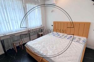 квартира за адресою Зарічна вул., 6
