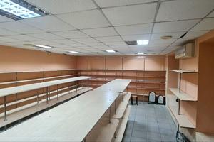 коммерческая по адресу Ольжича ул., 8