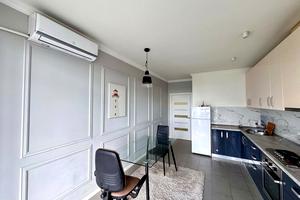 квартира по адресу Андрея Мельника ул., 10